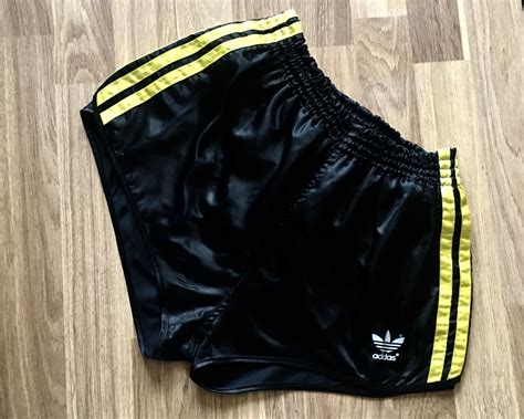 adidas shorts rot 1980|adidas 1980s Vintage Shorts for Men.